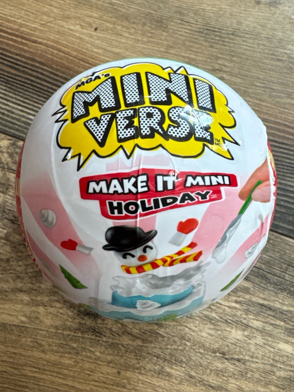 Miniverse Make It Mini Holiday 2025 Christmas Blind Capsule DIY Miniatures